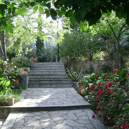 Hotel Akontisma *