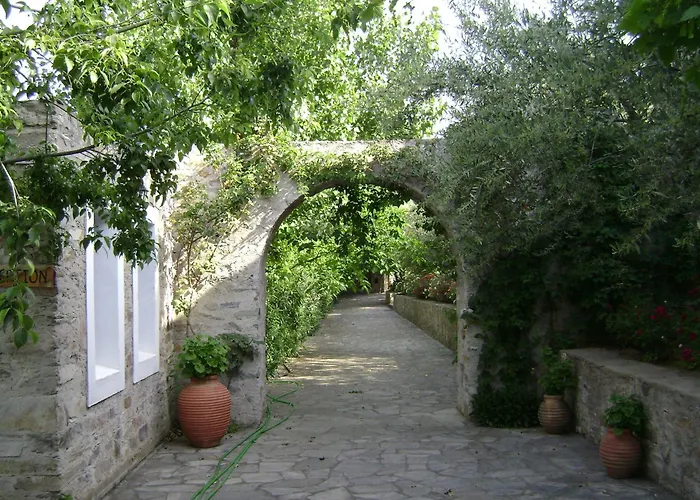 Hotel Akontisma Nea Karvali